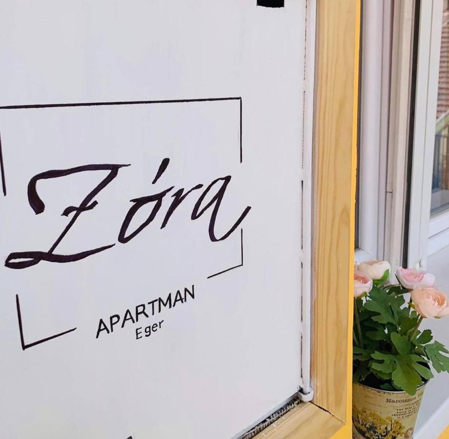 Zora Apartman Еґер Екстер'єр фото